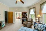 79 Dewitt Avenue - Photo 17