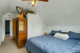 79 Dewitt Avenue - Photo 28