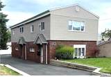 10 Evergreen - Photo 1