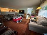 208 Lawrence Drive - Photo 7