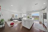 161 Wesmont - Photo 4