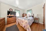 279 Bergen Boulevard - Photo 12