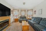 345 Davis Avenue - Photo 17