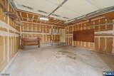 28 Amherst - Photo 14