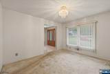 28 Amherst - Photo 15