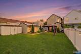 30 Getty Avenue - Photo 29