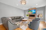 230 Park Avenue - Photo 18
