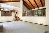 6 Green Hills Road - Photo 17
