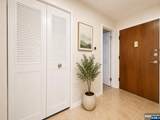 255 Schuyler - Photo 5
