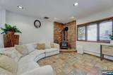 317 Hillcrest - Photo 13