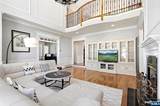 18 Henmar Drive - Photo 11