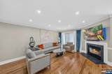 513 Windsor Drive - Photo 4