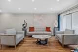 513 Windsor Drive - Photo 5