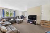 360 Rutherford Boulevard - Photo 15
