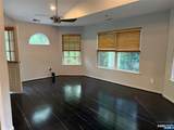 511 Chatfield - Photo 10