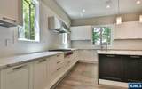97 George - Photo 6