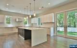 97 George - Photo 8