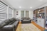 135 Rector - Photo 14