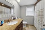135 Rector - Photo 34