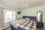 73 Bergen Avenue - Photo 11