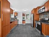 538 Coolidge Place - Photo 9
