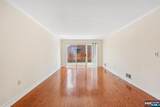 302 Chase Court - Photo 4