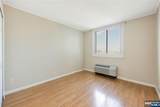 100 Manhattan Avenue - Photo 17