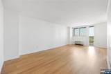 100 Manhattan Avenue - Photo 4