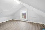 8 Lincoln Avenue - Photo 33