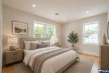584 Plymouth Road - Photo 14