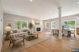 584 Plymouth Road - Photo 17