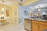 8205 Harcourt - Photo 16