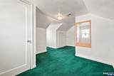 8-34 Henderson - Photo 12