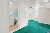 8-34 Henderson - Photo 13