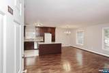 117 Maple - Photo 8