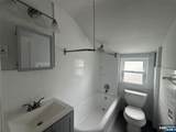 206 Bellevue - Photo 13