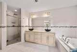156 Phelps - Photo 17