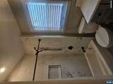 218 Huyler - Photo 8