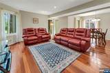 13 Delbarton Court - Photo 5