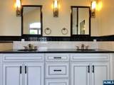 219 Roff - Photo 11