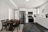 28 Riverside - Photo 2