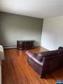 2 Colonial - Photo 12