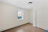 86 Farnham - Photo 12