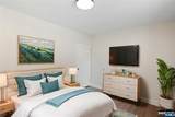 86 Farnham - Photo 7
