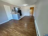 75 Sussex - Photo 4