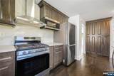 59 Colonial - Photo 11
