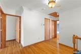 19 Pleasant - Photo 17