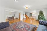 19 Pleasant - Photo 3