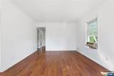 220 Anderson - Photo 4