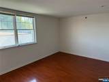 35 Prospect - Photo 6